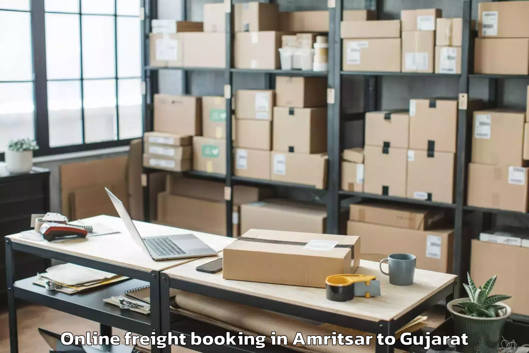 Expert Amritsar to Bhayavadar Online Freight Booking